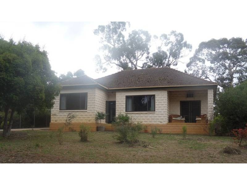 10 Walker Street, Macclesfield SA 5153