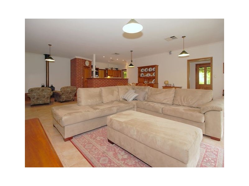 17 John Street, Woodside SA 5244