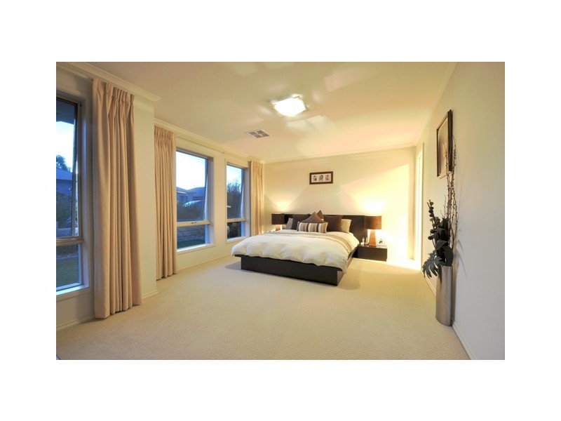 56 Barton Circuit, Mount Barker SA 5251