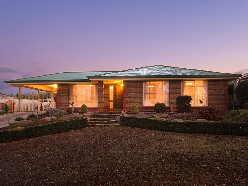 115 Hurling Drive, Mount Barker SA 5251