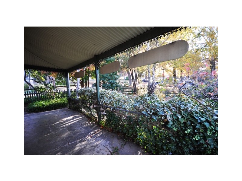 7 Druid Avenue, Stirling SA 5152