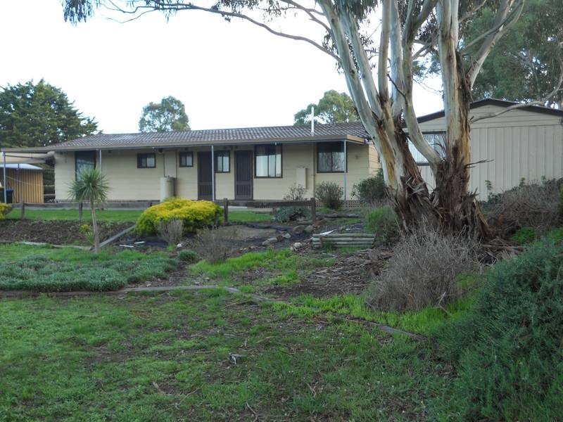 4 Gould Road, Mount Barker SA 5251