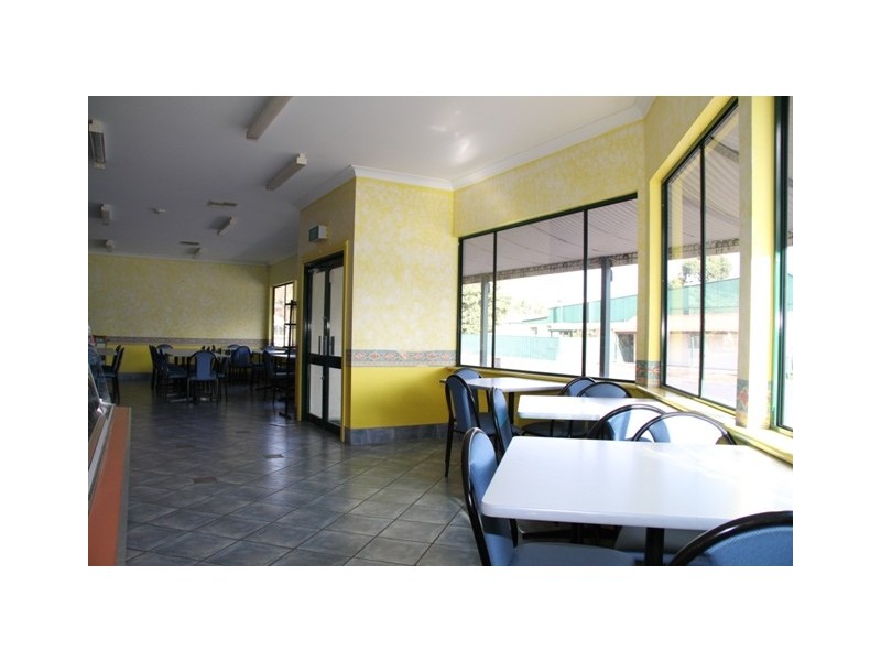 34 & 34a Mawson Road, Meadows SA 5201