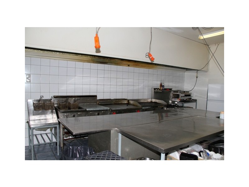 34 & 34a Mawson Road, Meadows SA 5201