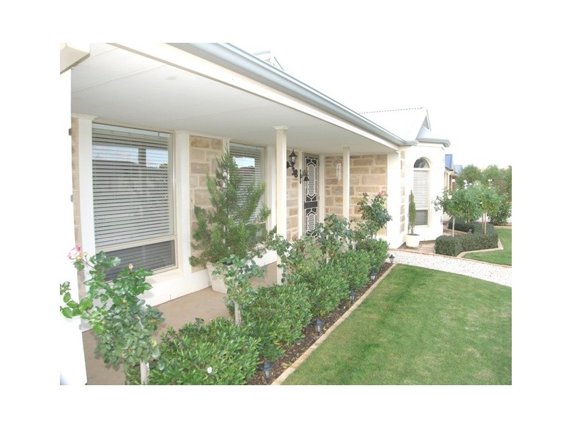 38 Strathmont Drive, Strathalbyn SA 5255