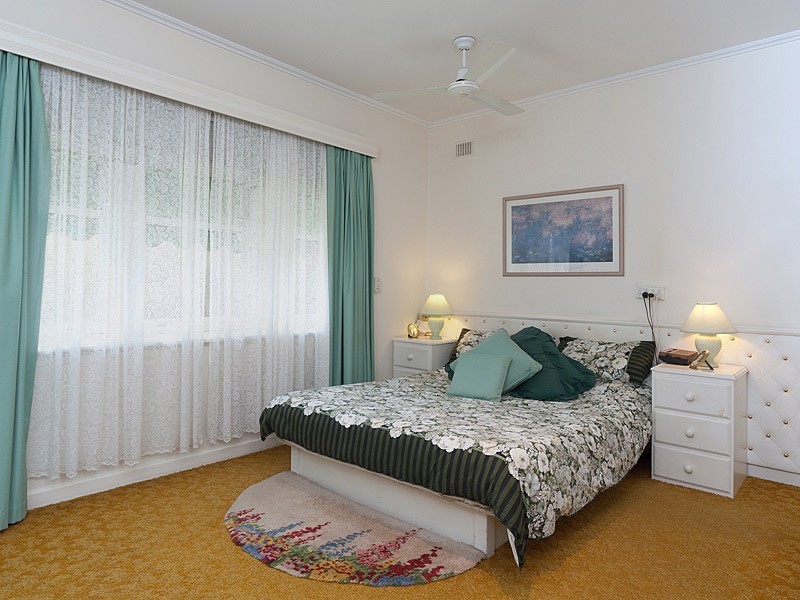 60 Adelaide Road, Mount Barker SA 5251