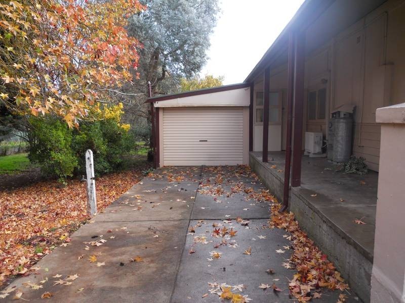 15 Glebe Road, Balhannah SA 5242