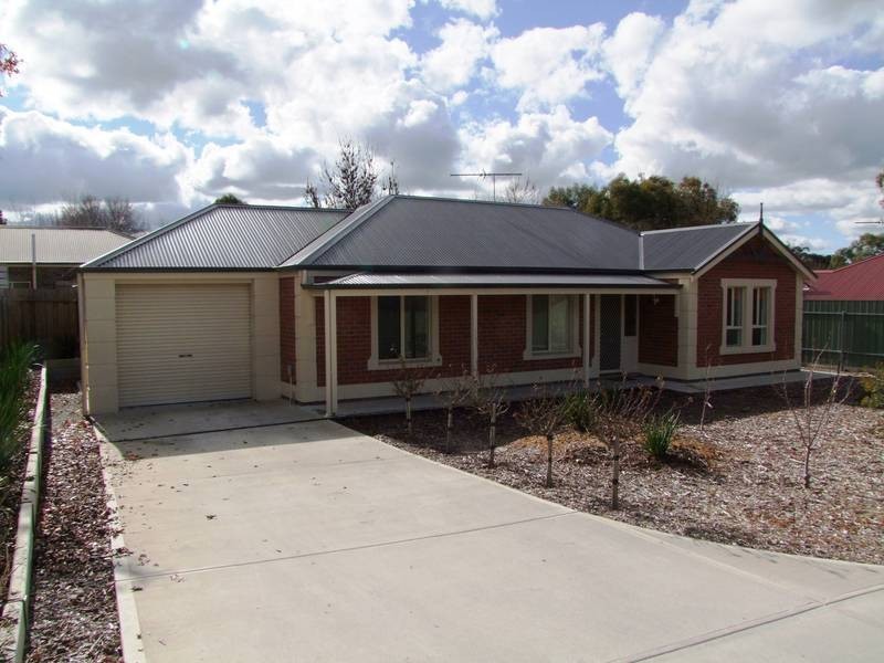 1/11A Albert Road, Mount Barker SA 5251