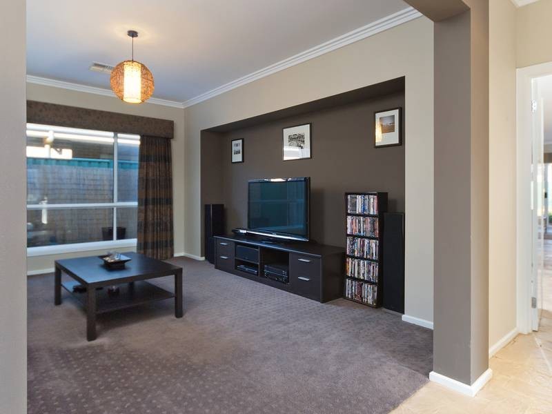 16 Barton Circuit, Mount Barker SA 5251
