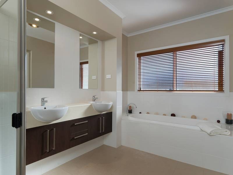 16 Barton Circuit, Mount Barker SA 5251