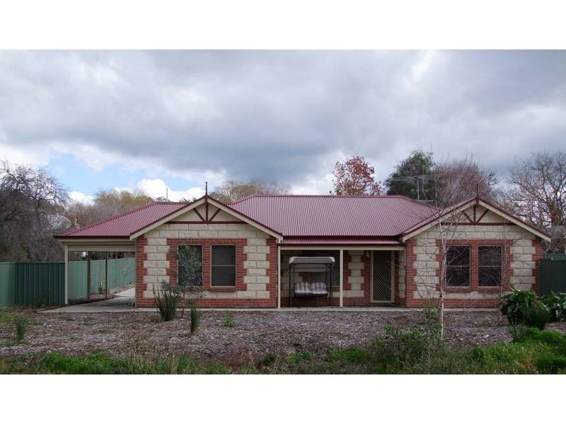 2/11A Albert Road, Mount Barker SA 5251