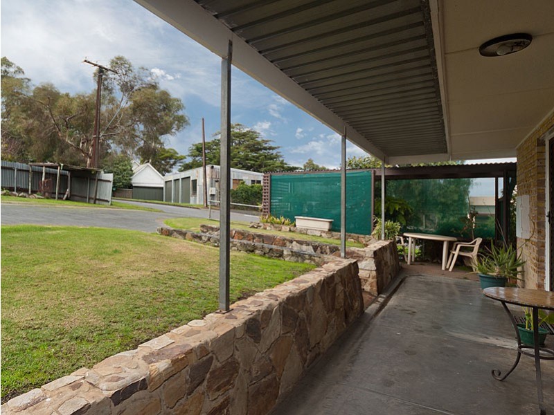 60 Adelaide Road, Mount Barker SA 5251