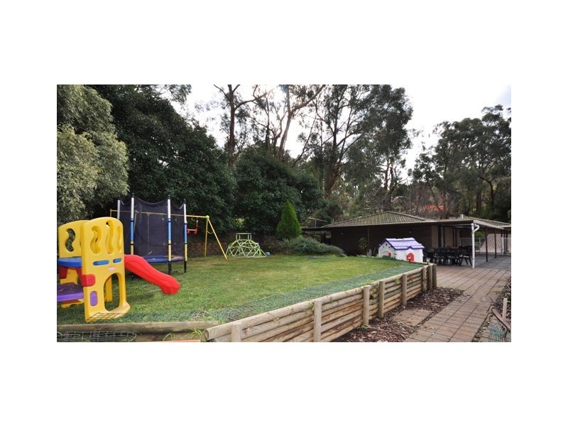 18 Oratava Avenue, Bridgewater SA 5155
