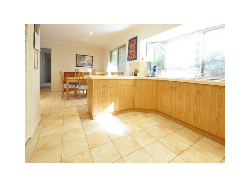 18 Oratava Avenue, Bridgewater SA 5155
