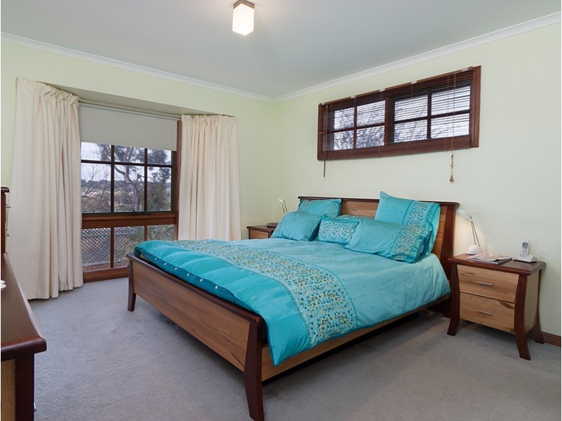 18 Lorikeet Road, Mount Barker SA 5251