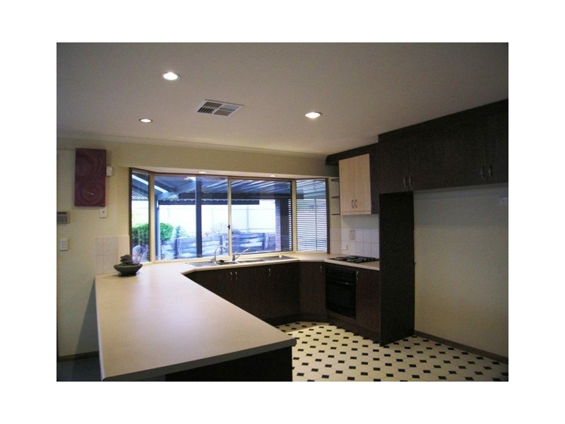 5 Heinrich Court, Mount Barker SA 5251