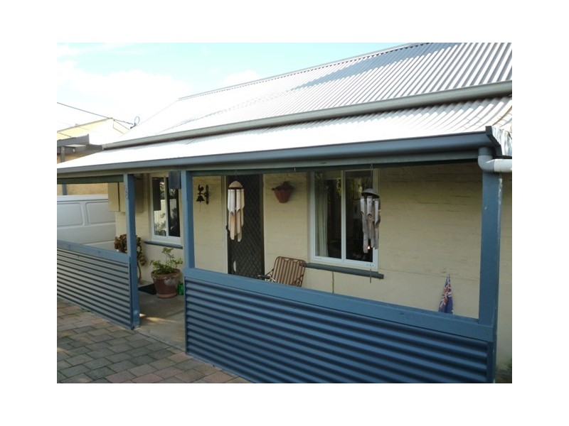 68 Hutchinson Street, Mount Barker SA 5251