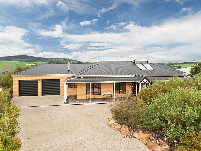 6 Schaefer Court, Mount Barker SA 5251