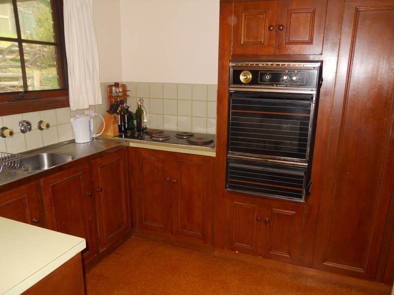 7 Hill View Road, Bridgewater SA 5155