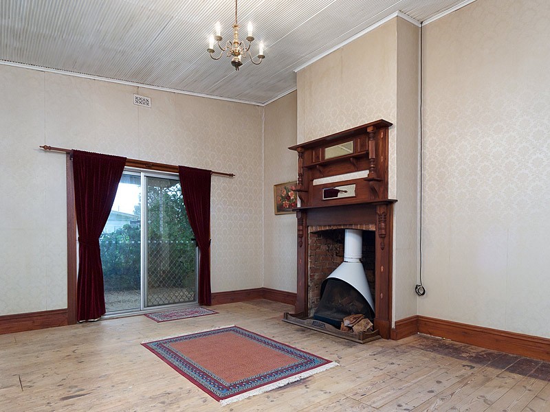 8 Queen Street, Strathalbyn SA 5255