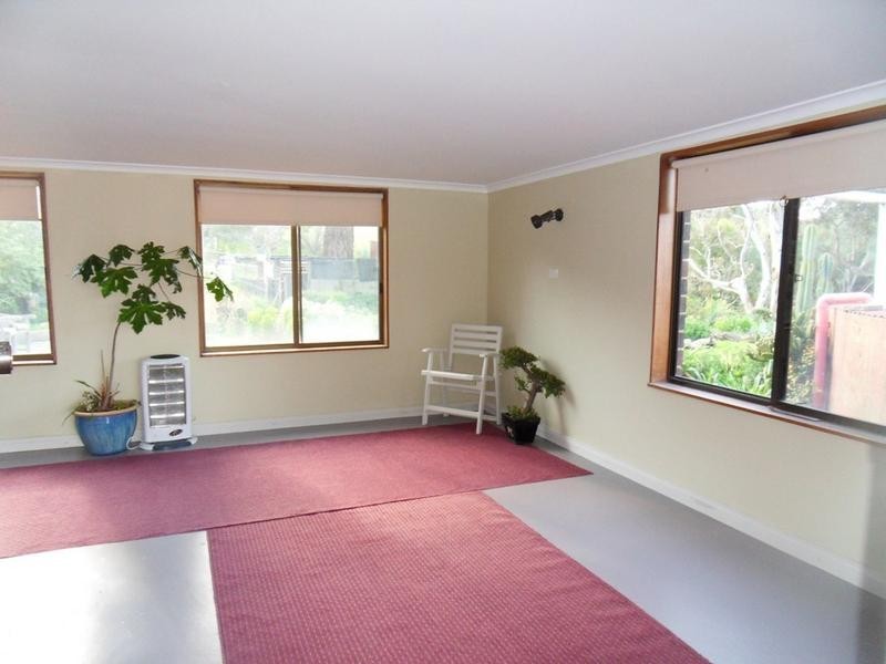8 Walker Street, Macclesfield SA 5153