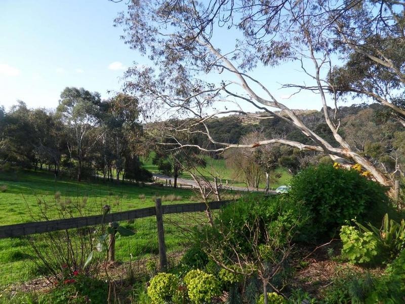 8 Walker Street, Macclesfield SA 5153