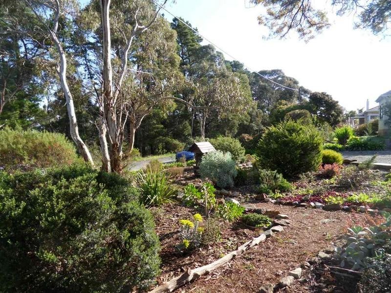 8 Walker Street, Macclesfield SA 5153