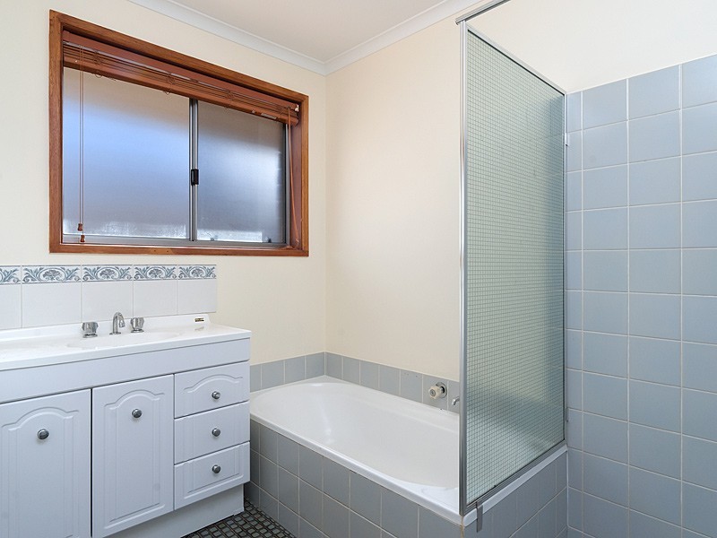 1 Kookaburra Court, Mount Barker SA 5251