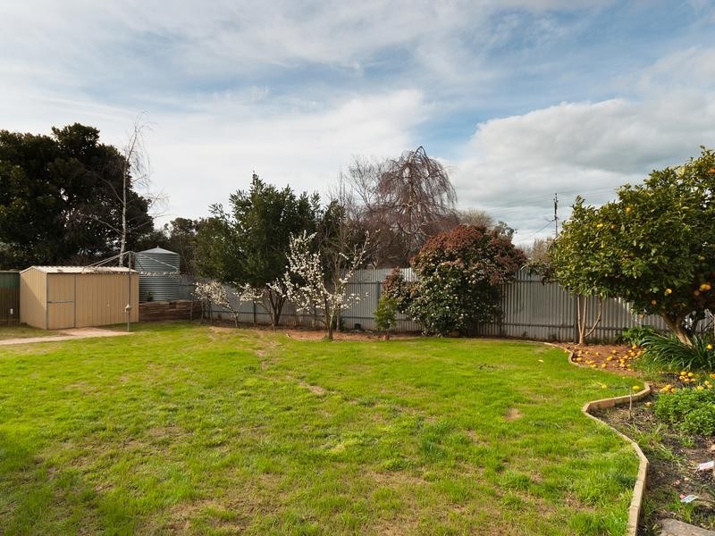 23 Liebelt Road, Mount Barker SA 5251