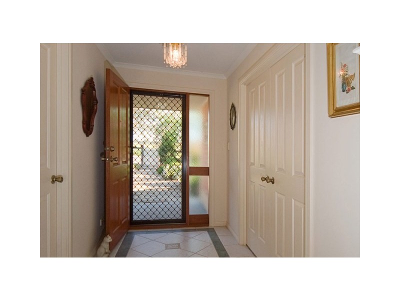 1 Fairfield Road, Mount Barker SA 5251