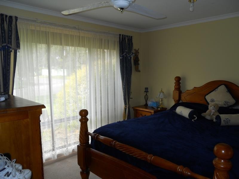 22 Princes Road, Mount Barker SA 5251