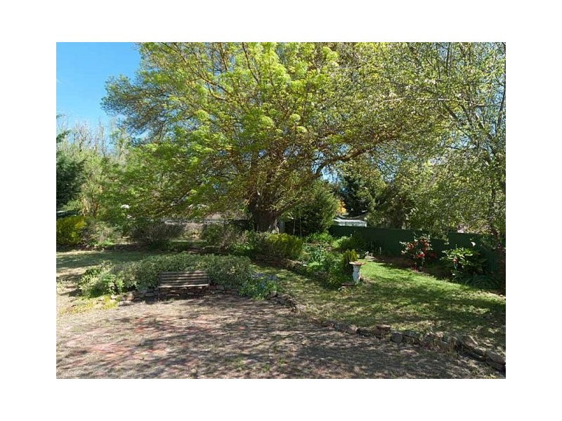 12 Discombe Road, Woodside SA 5244