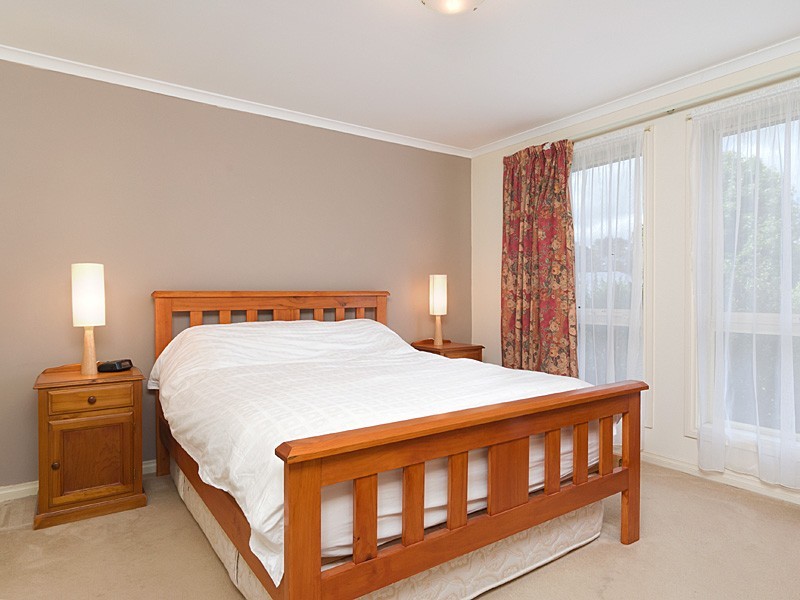 4 Finlayson Street, Mount Barker SA 5251