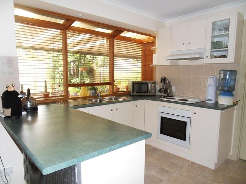 127 Hurling Drive, Mount Barker SA 5251