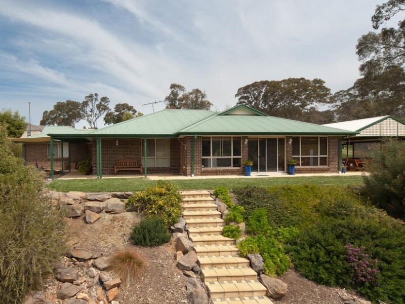 18 Yaktanga Way, Mount Barker SA 5251