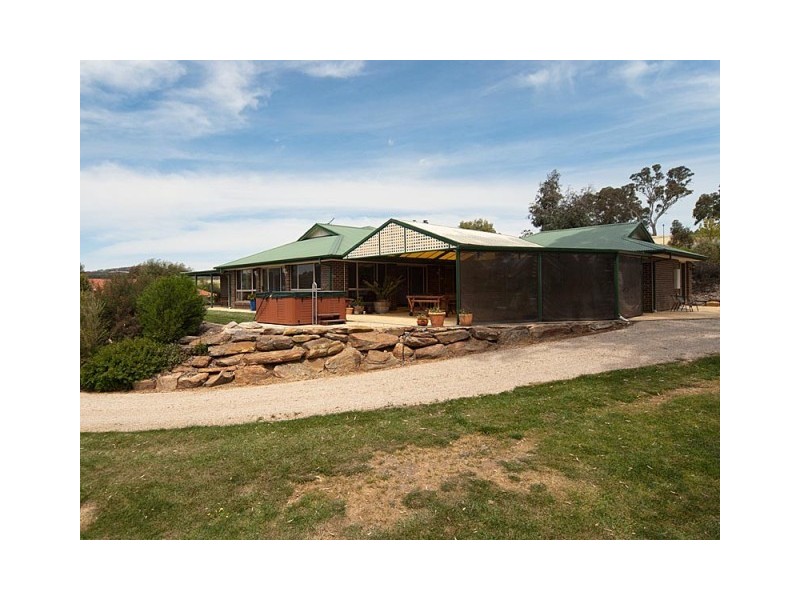 18 Yaktanga Way, Mount Barker SA 5251