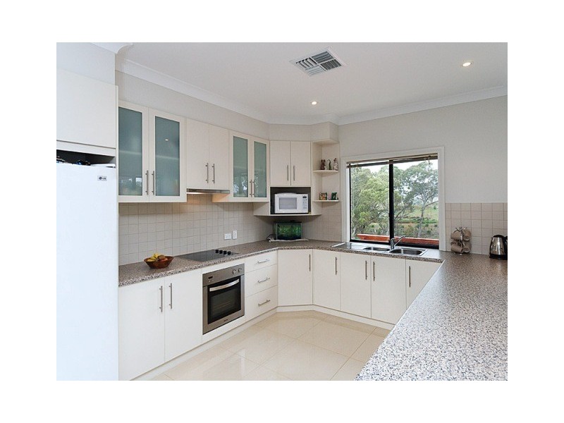 7 Vienna Court, Mount Barker SA 5251