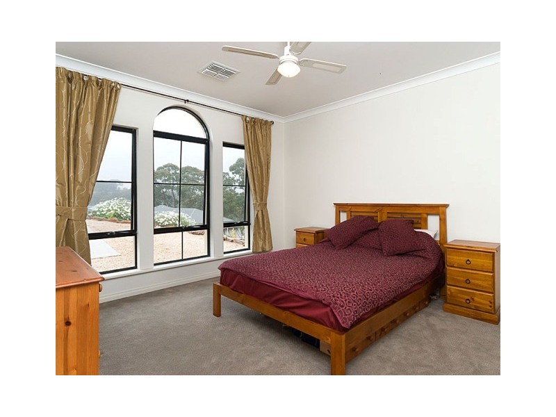 7 Vienna Court, Mount Barker SA 5251