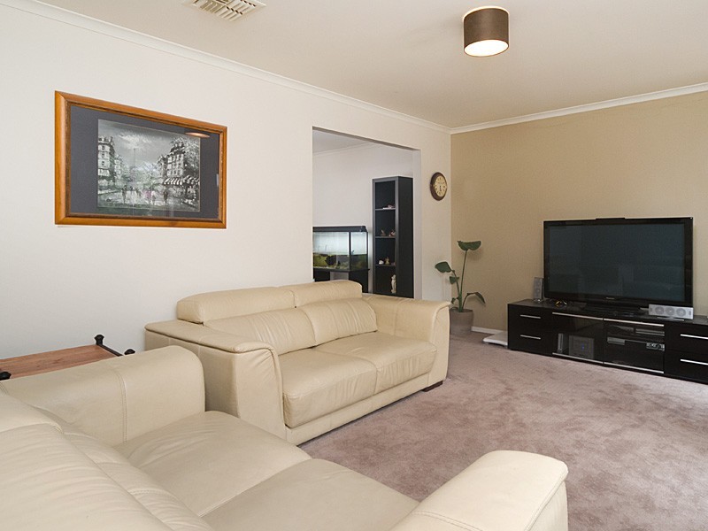 16 Railway Terrace, Mount Barker SA 5251