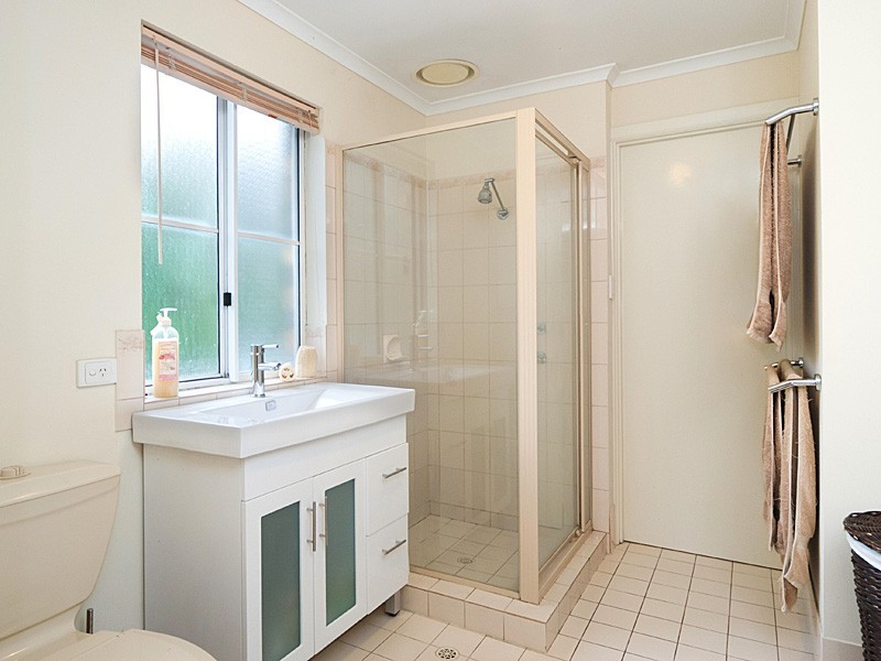 16 Railway Terrace, Mount Barker SA 5251