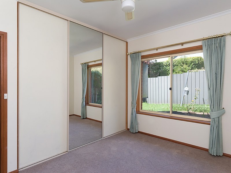 1/8 Hawthorn Road, Mount Barker SA 5251