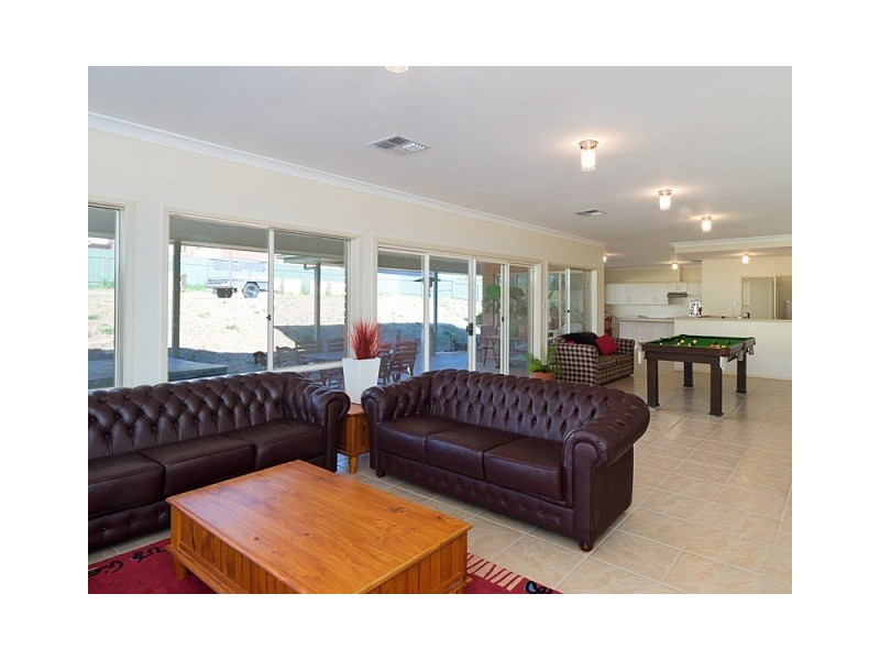 7 Barrow Court, Mount Barker SA 5251