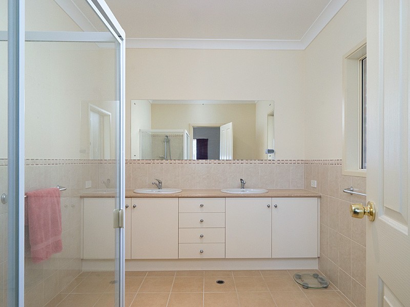 7 Barrow Court, Mount Barker SA 5251