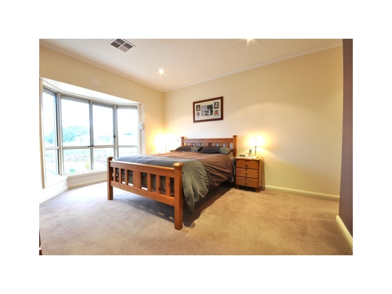 10 Monteith Court, Mount Barker SA 5251