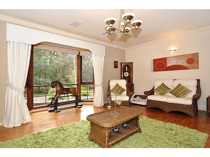 5 Shierlaw Ave, Stirling SA 5152