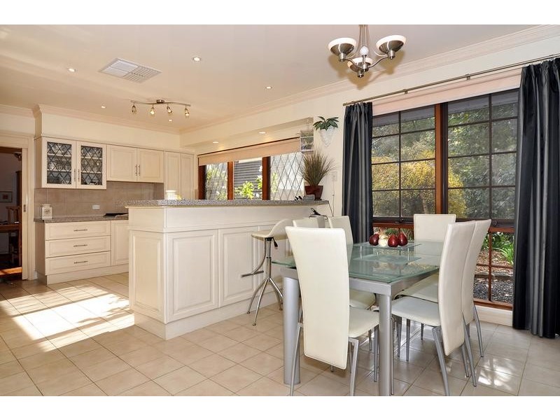 5 Shierlaw Ave, Stirling SA 5152