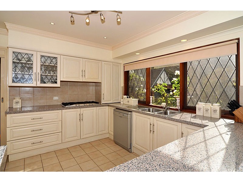 5 Shierlaw Ave, Stirling SA 5152