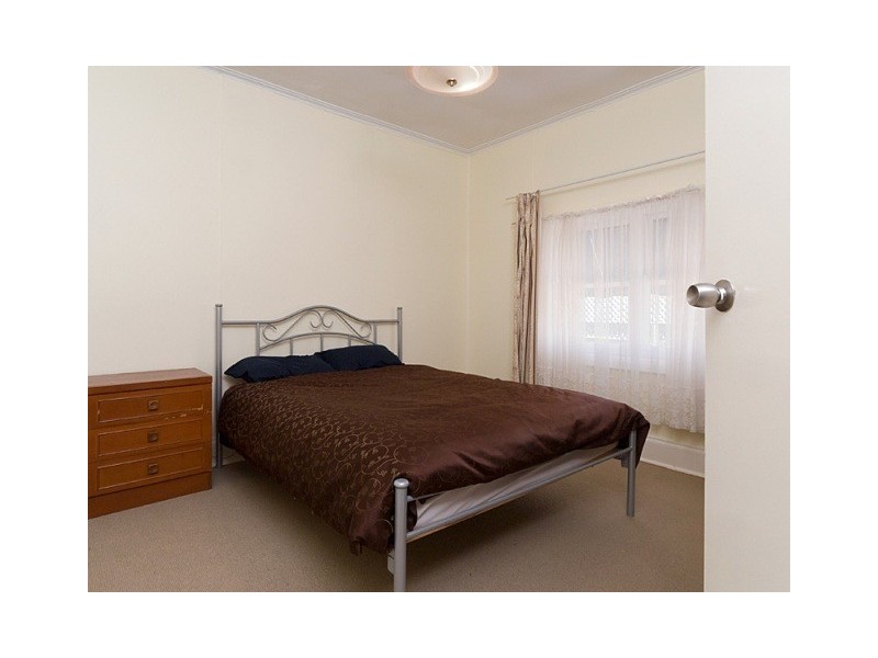 8 Mawson Road, Meadows SA 5201