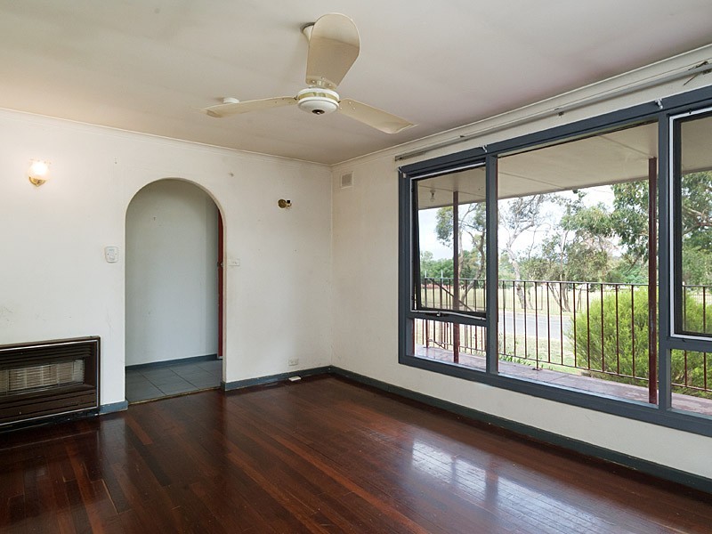 2 Charles Street, Mount Barker SA 5251