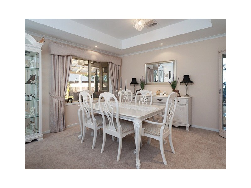 4 Stonybrook Grove, Mount Barker SA 5251